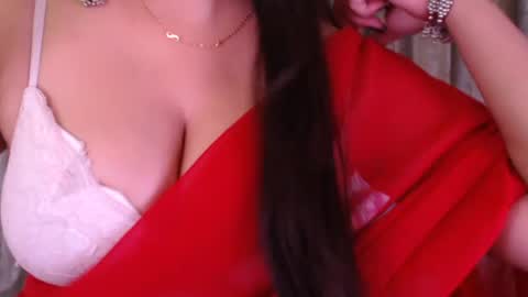 Snapshot of sexy_myra18 chatting on May 20, 2026, 4:40 am myra online show from May 20, 2026, 4:40 am