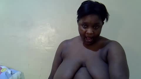 Snapshot of sexy_naila2 chatting on April 5, 2026, 10:07 pm sexy_naila2 online show from April 5, 2026, 10:07 pm