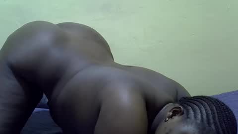 Snapshot of sexy_naila2 chatting on April 9, 2026, 10:26 pm sexy_naila2 online show from April 9, 2026, 10:26 pm