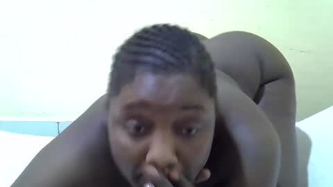 Snapshot of sexy_naila2 chatting on April 20, 2026, 12:41 pm sexy_naila2 online show from April 20, 2026, 12:41 pm