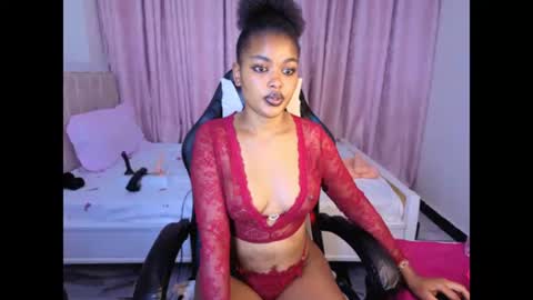 Snapshot of sexy_nasha chatting on June 7, 2026, 12:48 am sexy_nasha online show from June 7, 2026, 12:48 am