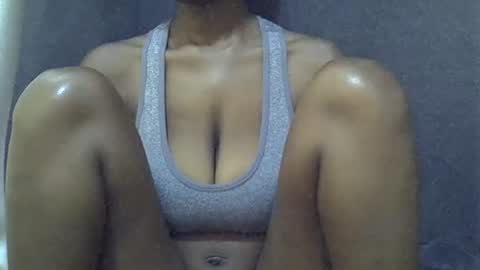 Snapshot of sexy_peach4 chatting on June 23, 2026, 10:46 am sexy_peach4 online show from June 23, 2026, 10:46 am