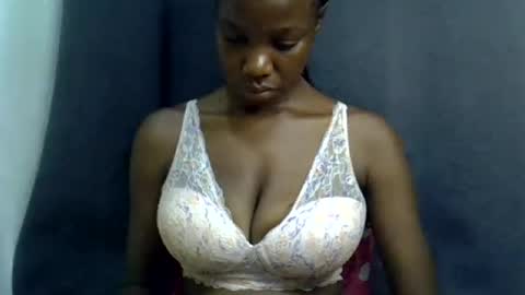 Snapshot of sexy_peach4 chatting on July 22, 2026, 4:21 pm sexy_peach4 online show from July 22, 2026, 4:21 pm