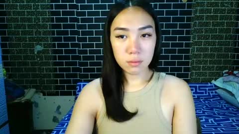 Snapshot of sexy_queeniex chatting on July 14, 2026, 11:10 pm hi im queenie online show from July 14, 2026, 11:10 pm