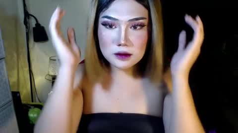 Snapshot of sexy_rc18 chatting on July 14, 2026, 6:57 pm RC online show from July 14, 2026, 6:57 pm