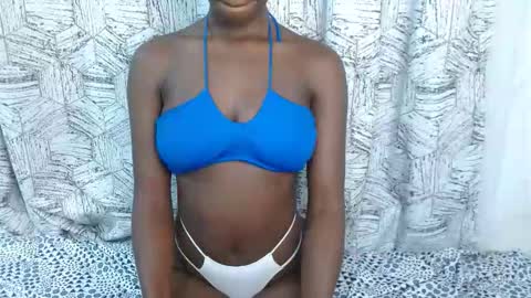 sexy online show from October 28, 2025, 11:25 am