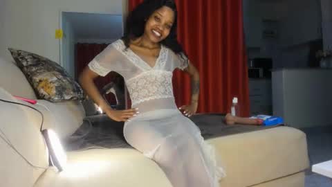 Snapshot of sexy_red99 chatting on June 8, 2026, 9:59 pm red online show from June 8, 2026, 9:59 pm