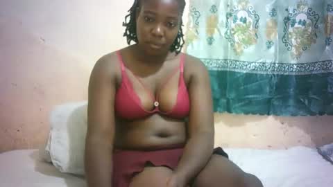 Snapshot of sexy_sandrah chatting on April 24, 2026, 8:28 am sexy_sandrah online show from April 24, 2026, 8:28 am