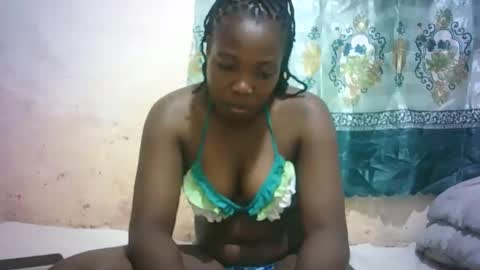 Snapshot of sexy_sandrah chatting on May 12, 2026, 6:32 am sexy_sandrah online show from May 12, 2026, 6:32 am