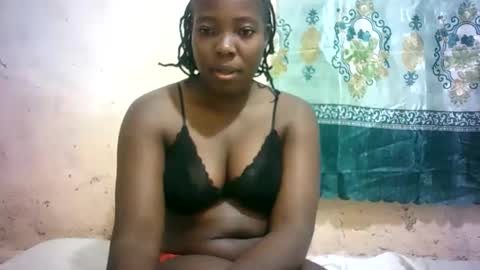 Snapshot of sexy_sandrah chatting on May 28, 2026, 6:43 am sexy_sandrah online show from May 28, 2026, 6:43 am