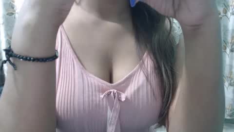 Snapshot of sexy_soniya chatting on December 6, 2024, 6:59 am Soniya online show from December 6, 2024, 6:59 am