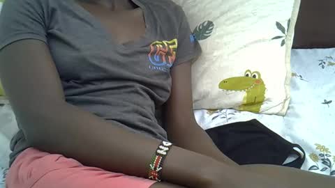 Snapshot of sexy_tania1 chatting on June 5, 2026, 7:14 am sexy_tania1 online show from June 5, 2026, 7:14 am
