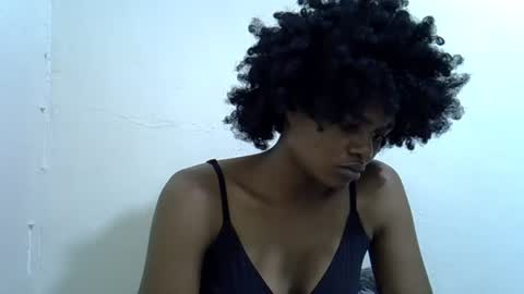 sexy_vero01 online show from July 12, 2026, 9:28 pm