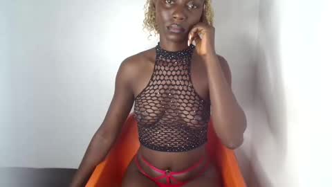 lily online show from September 13, 2025, 10:42 pm