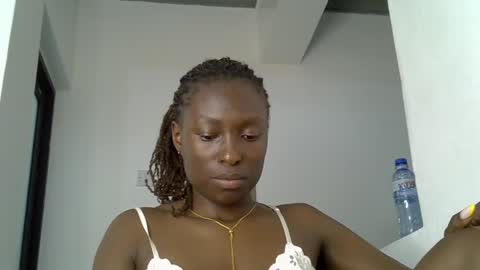 Im Zola online show from July 28, 2026, 8:23 pm