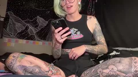 Snapshot of sexyaltftm chatting on May 19, 2026, 3:18 pm Ollie online show from May 19, 2026, 3:18 pm