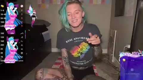 Ollie online show from July 17, 2026, 3:39 pm