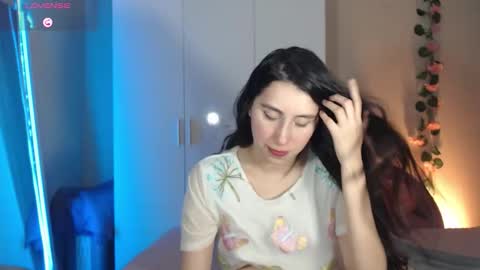 Snapshot of sexyasstime_1718 chatting on October 3, 2025, 9:23 pm Alice online show from October 3, 2025, 9:23 pm