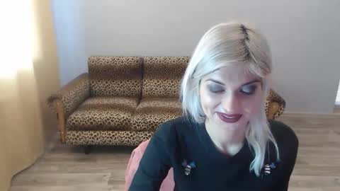 sexybeatriice online show from January 5, 2025, 7:17 am