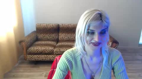 sexybeatriice online show from February 25, 2025, 10:26 am