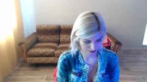 sexybeatriice online show from March 2, 2025, 10:24 am