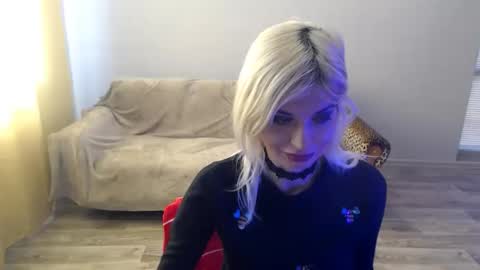 sexybeatriice online show from January 16, 2026, 7:45 am