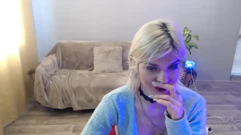 sexybeatriice online show from February 25, 2026, 7:07 am