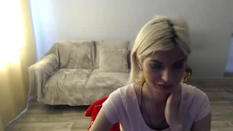 Snapshot of sexybeatriice chatting on June 22, 2026, 6:21 am sexybeatriice online show from June 22, 2026, 6:21 am