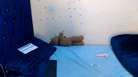 Sexybilha483 online show from June 3, 2026, 6:05 am