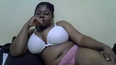 Snapshot of sexyboobies25 chatting on March 11, 2025, 5:57 pm sexyboobies25 online show from March 11, 2025, 5:57 pm