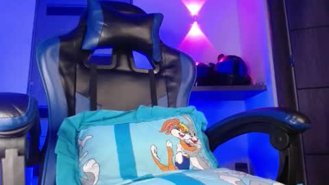 Iker online show from May 2, 2026, 10:20 am