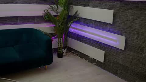 Celline online show from June 16, 2026, 4:37 am