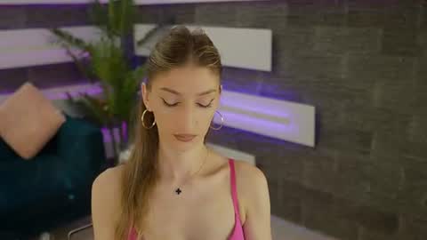 Celline online show from July 17, 2026, 4:30 am