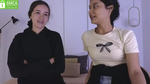 Snapshot of sexychanell_18 chatting on May 26, 2026, 1:40 pm chanell and yina online show from May 26, 2026, 1:40 pm
