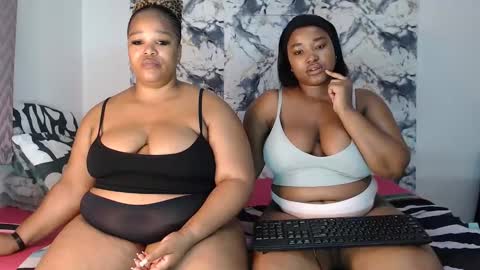 Snapshot of sexychill2000 chatting on May 18, 2026, 9:20 pm SEXYCHILL online show from May 18, 2026, 9:20 pm