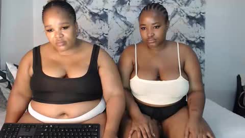 Snapshot of sexychill2000 chatting on May 29, 2026, 8:07 pm SEXYCHILL online show from May 29, 2026, 8:07 pm