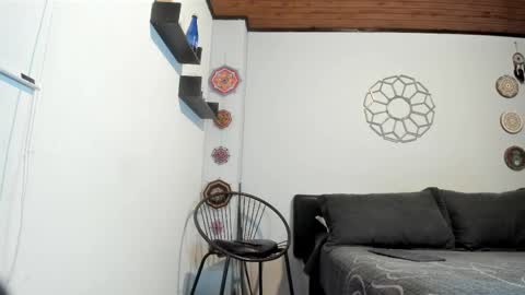 Snapshot of sexycolombian2022 chatting on May 17, 2026, 3:30 pm Antonioylola online show from May 17, 2026, 3:30 pm