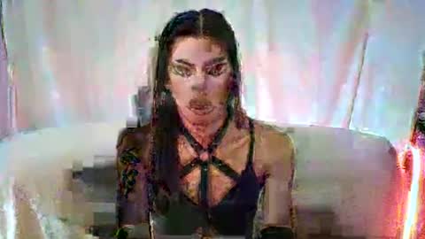 Devine online show from June 14, 2026, 11:40 pm