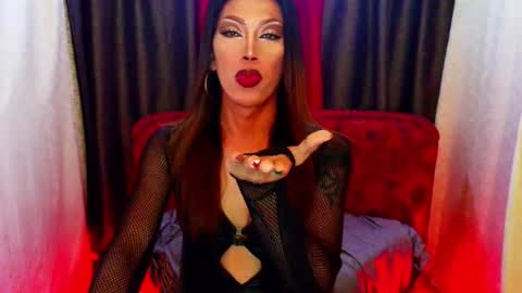 Devine online show from July 15, 2026, 8:58 pm