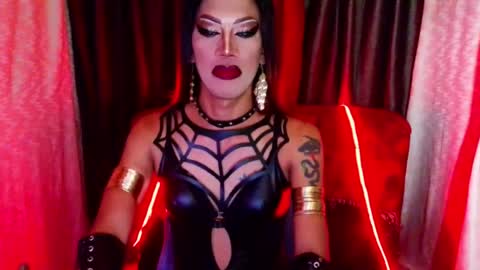 Devine online show from July 21, 2026, 9:17 pm