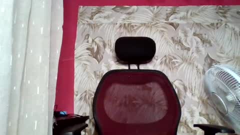 sexydoll32 online show from June 18, 2026, 6:24 am