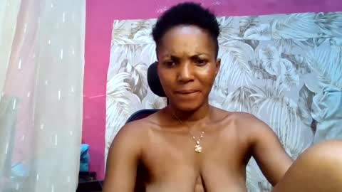 sexydoll32 online show from June 18, 2026, 10:03 pm