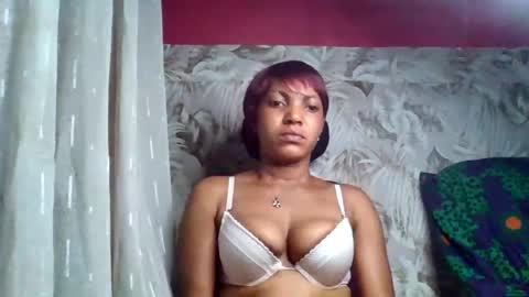sexydoll32 online show from June 22, 2026, 6:10 am