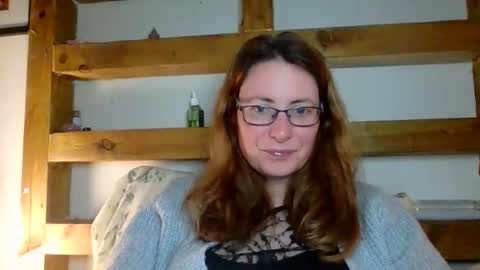 Snapshot of sexyemilyoliver chatting on April 20, 2026, 10:51 am Emily online show from April 20, 2026, 10:51 am