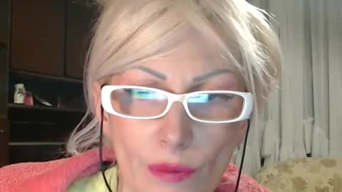 ENI pvt moan your name  WHEN I M NOT online you tell me in SNAPCHAT deal yes add me...  FREE TWITTER magiconline101...... online show from June 8, 2026, 1:28 am