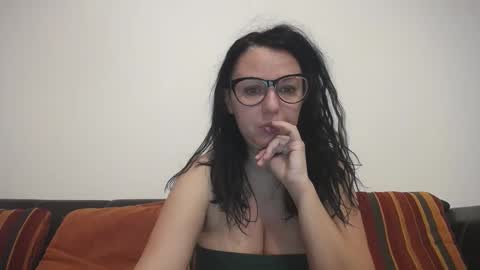 Snapshot of sexyerikka chatting on December 13, 2024, 3:16 am Eva online show from December 13, 2024, 3:16 am