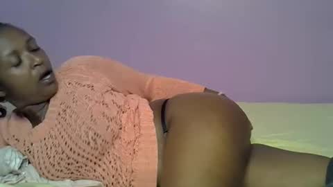 Snapshot of sexyfassy chatting on October 28, 2025, 6:54 pm faisy online show from October 28, 2025, 6:54 pm