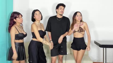 Snapshot of sexygirls_oncb chatting on December 5, 2024, 7:49 am black hair GIORGIA -- redhair RILEY -brown hair APRIL online show from December 5, 2024, 7:49 am