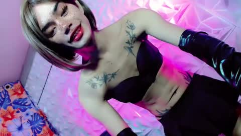 sexyhotbabe18 online show from February 28, 2025, 7:25 pm