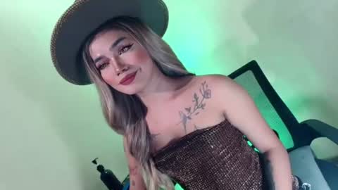 sexyhotbabe18 online show from June 13, 2026, 8:45 am